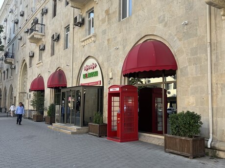 Elan №6340349 - Bakı, Sahil m., 3 otaqlı, 100 m², 4/5 mərtəbə