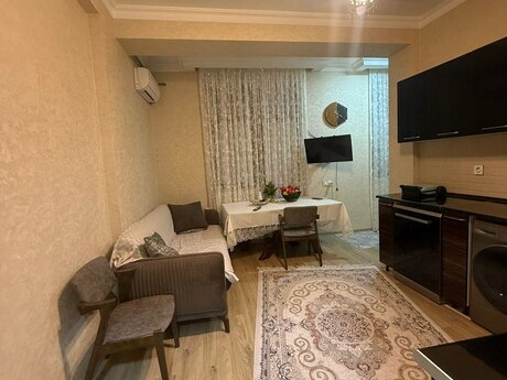 Elan №6340378 - Bakı, Yeni Yasamal q., 2 otaqlı, 70 m², 8/17 mərtəbə