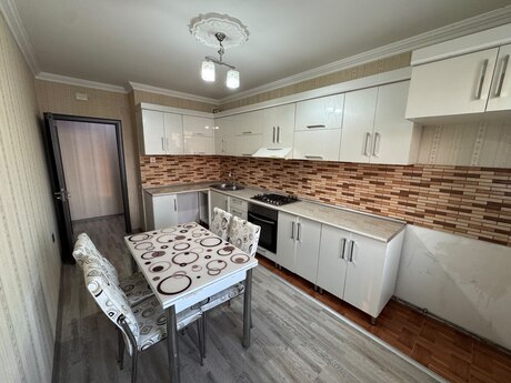 Elan №6340482 - Bakı, İnşaatçılar m., 3 otaqlı, 120 m², 17/22 mərtəbə