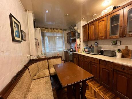 Аренда: 3-комнатная квартира, 68 м², Xalqlar Dostluğu: 50 ₼/мес 4