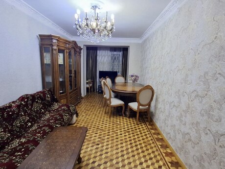 5-room apartment, 135 m², Azadlıq Prospekti: 259 000 ₼ 3