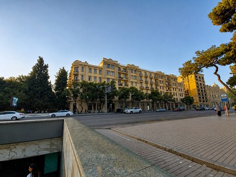 Elan №6340780 - Bakı, Sahil m., 2 otaqlı, 85 m², 4/6 mərtəbə