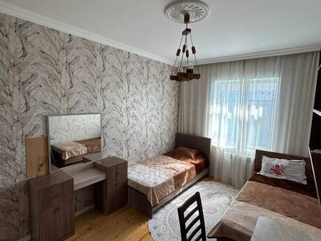 3-комн. дом/дача - пос. Мамедли - 80 м²