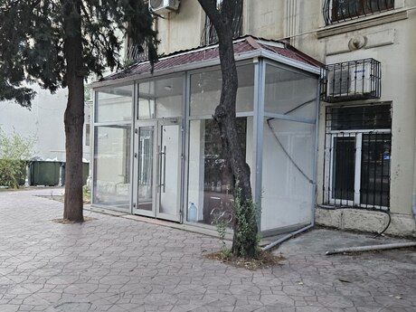 Obyekt - Elmlər Akademiyası m. - 238 m²