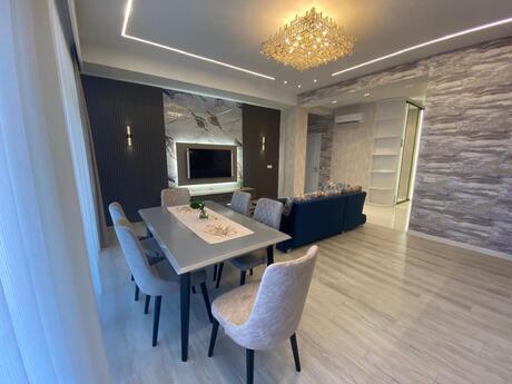 Kirayə 3 otaqlı mənzil, 120 m², Ağ şəhər: 2 300 ₼/ay 5