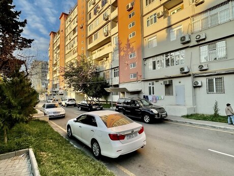 Elan №6341074 - Bakı, Koroğlu m., 5 otaqlı, 120 m², 2/9 mərtəbə