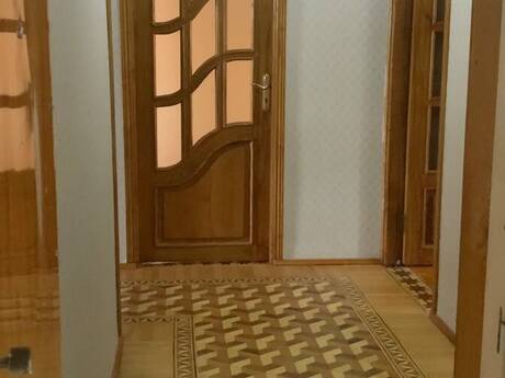 Elan №6341259 - Bakı, 28 May m., 4 otaqlı, 140 m², 5/5 mərtəbə