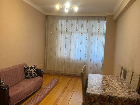 Объявление №6341277 - Баку, пос. Ени Ясамал, 2-комн., 63 м², 3/18 этаж