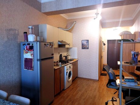 Elan №6341465 - Bakı, 28 May m., 1 otaqlı, 40 m², 11/16 mərtəbə