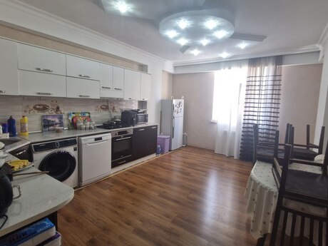 Объявление №6341774 - Баку, пос. Масазыр, 3-комн., 114 м², 4/6 этаж