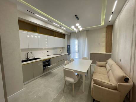 Kirayə 3 otaqlı mənzil, 135 m², Ağ şəhər: 2 500 ₼/ay 5