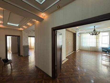 3 otaqlı mənzil, 138 m², İnşaatçılar: 258 000 ₼ 2