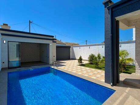 4 otaqlı həyət evi/bağ evi - Mərdəkan q. - 160 m²