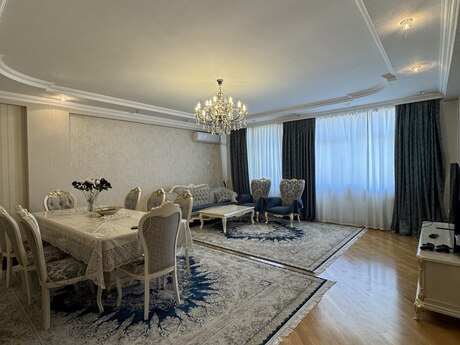 4-room apartment, 140 m², İnşaatçılar: 280 000 ₼ 2