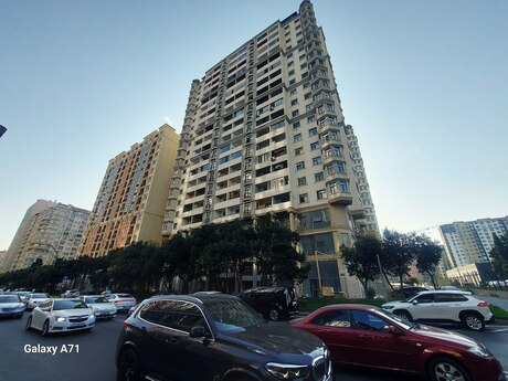 Elan №6342191 - Bakı, Şah İsmayıl Xətai m., 2 otaqlı, 67 m², 17/18 mərtəbə