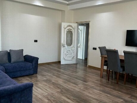 Kirayə 3 otaqlı mənzil, 130 m², Nəsimi: 1 199 ₼/ay 2