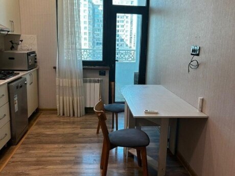 Kirayə 3 otaqlı mənzil, 130 m², Nəsimi: 1 199 ₼/ay 4