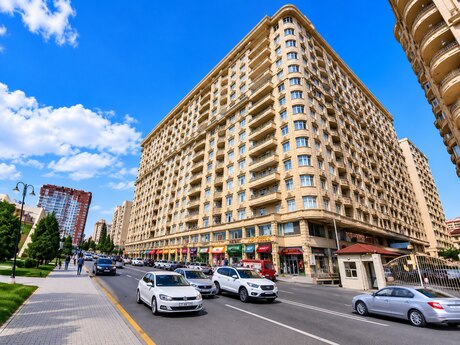 Объявление №6342312 - Баку, м. Нариман Нариманов, 4-комн., 169 м², 14/16 этаж