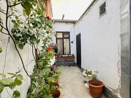 2-комнатный дом, 42 м², Bülbülə: 83 000 ₼ 2