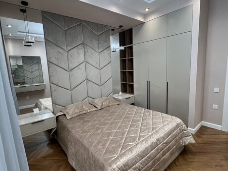 2 otaqlı mənzil, 80 m², 8 Noyabr: 278 999 ₼ 3