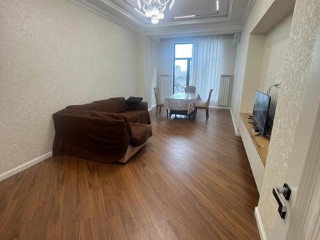 Объявление №6342696 - Баку, м. Гянджлик, 3-комн., 120 м², 4/15 этаж
