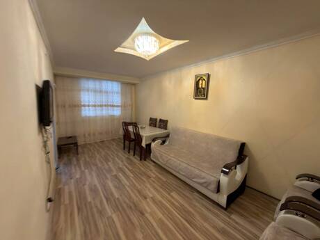 Qaradağda 5 otaqlı köhnə tikili mənzil satılır, 110 m², 99 000 AZN, şəkil 3 / 10