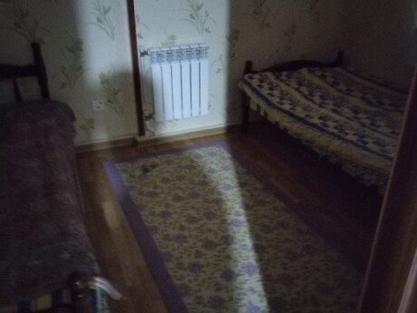 3-комн. новостройка - м. 8 ноября - 90 м²