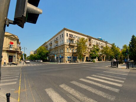 Elan №6343108 - Bakı, Sahil m., 1 otaqlı, 30 m², 2/4 mərtəbə