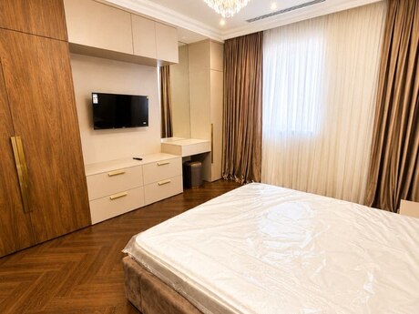 Kirayə 3 otaqlı mənzil, 157 m², Ağ şəhər: 4 000 ₼/ay 4