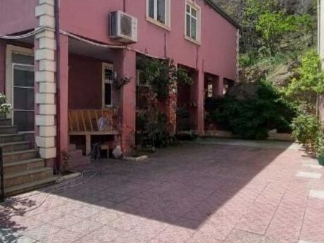 8 otaqlı həyət evi, 228 m², Bakıxanov: 315 000 ₼ 2