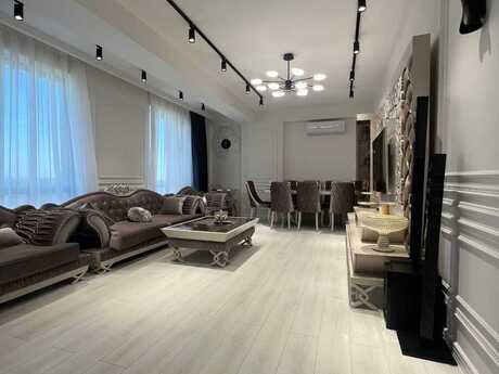 4 otaqlı mənzil, 147 m², Panorama Park: 385 000 ₼ 2
