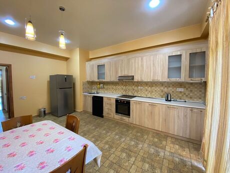 Kirayə 2 otaqlı mənzil, 95 m², Ağ şəhər: 1 450 ₼/ay 4
