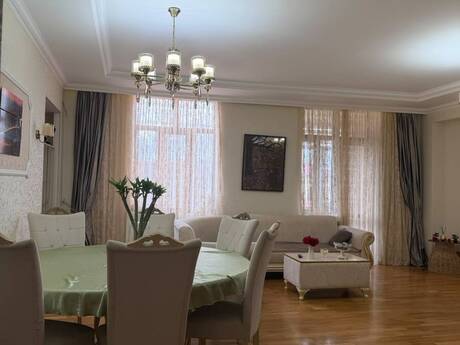 Elan №6343539 - Bakı, Nəsimi r., 3 otaqlı, 175 m², 19/19 mərtəbə
