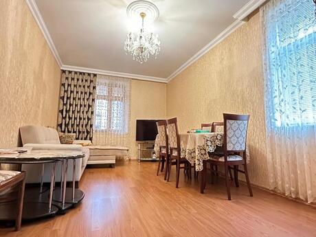 2 otaqlı köhnə tikili - Gənclik m. - 75 m²