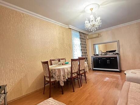 2 otaqlı köhnə tikili - Gənclik m. - 75 m²