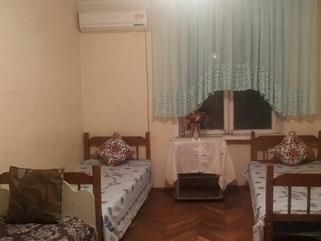 Elan №6343645 - Bakı, Elmlər Akademiyası m., 2 otaqlı, 56 m², 2/5 mərtəbə