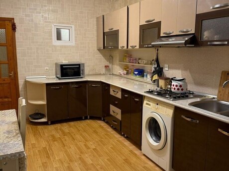 Объявление №6343749 - Баку, Ясамальский р., 2-комн., 65 м², 6/9 этаж