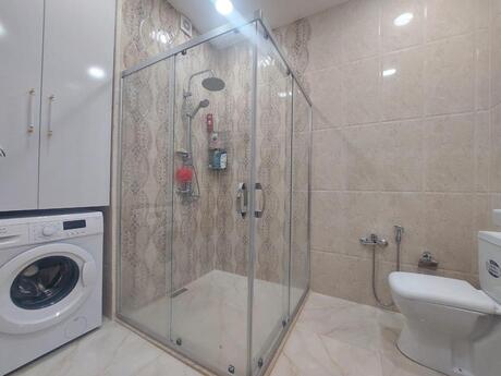 2-room apartment, 75 m², Nakhchivani Residence: 250 000 ₼ 5