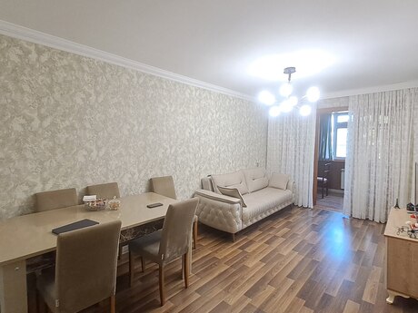 Elan №6343892 - Bakı, Neftçilər m., 2 otaqlı, 60 m², 4/5 mərtəbə