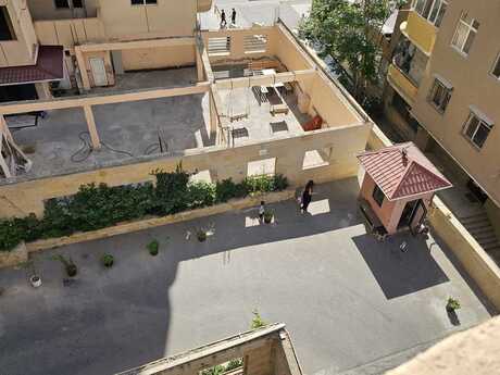 4 otaqlı mənzil, 209 m², Nərimanov: 379 000 ₼ 2