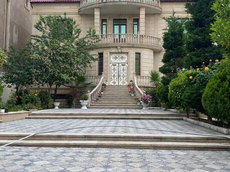 6 otaqlı həyət evi, 550 m², Bakıxanov: 1 500 000 ₼ 2