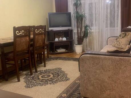 Объявление №6344076 - Баку, м. Шах Исмаил Хатаи, 2-комн., 45 м², 4/5 этаж
