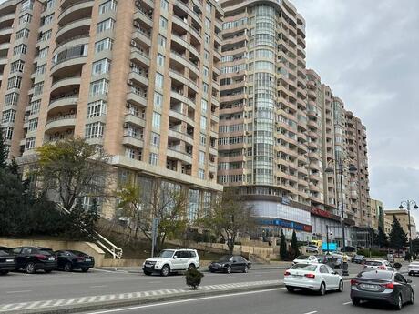 Elan №6344161 - Bakı, Elmlər Akademiyası m., 2 otaqlı, 101 m², 12/13 mərtəbə