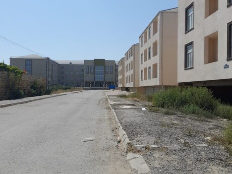 1 rooms · 33 m² · floor 2/4, Binəqədi