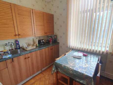 2-room apartment for rent, 77 m², Sahil: 1 000 ₼/mo 4