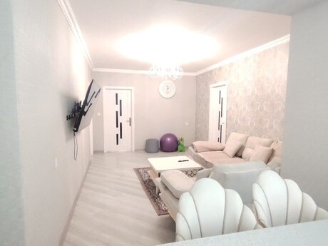 Объявление №6344232 - Баку, Наримановский  р., 3-комн., 80 м², 2/9 этаж