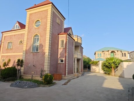 Elan №6344136 - Bakı, Əhmədli m., 8 otaqlı, 630 m²