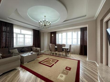 Объявление №6344295 - Баку, м. Халглар Достлугу, 3-комн., 90 м², 15/16 этаж