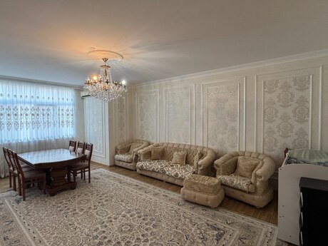 Elan №6344453 - Bakı, Xalqlar Dostluğu m., 3 otaqlı, 140 m², 7/12 mərtəbə
