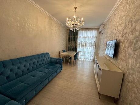 2 otaq · 70 m² · 10/16 mərtəbə, Azadlıq Prospekti